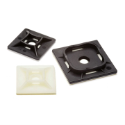 100 Stck Klebe/ Schraubsockel 38 x 38 mm schwarz fr Kabelbinder bis 9,0 mm